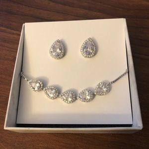 Earring and bracelet set-Perfect for bridesmaids